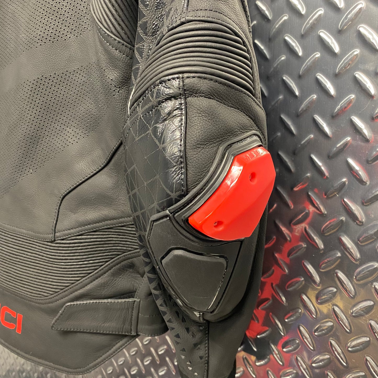 Sedici Corsa Perforated Jacket